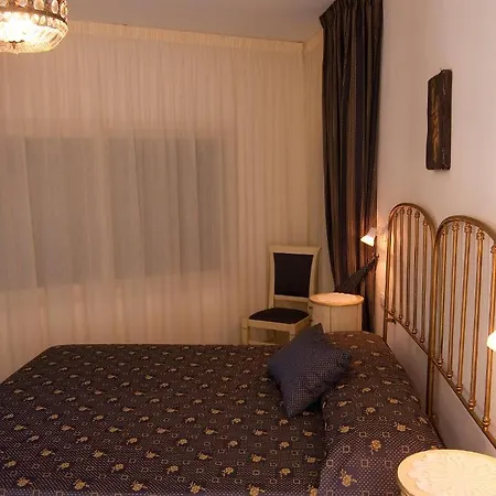ベッド・アンド・ブレックファスト B＆b U パルメントゥ 3*