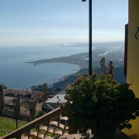 U Palmentu 3* Taormina