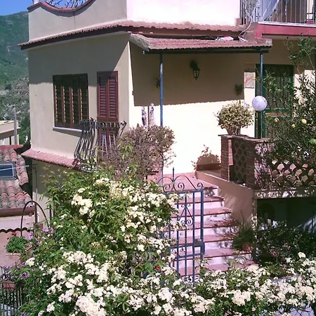 U Palmentu 3* Taormina