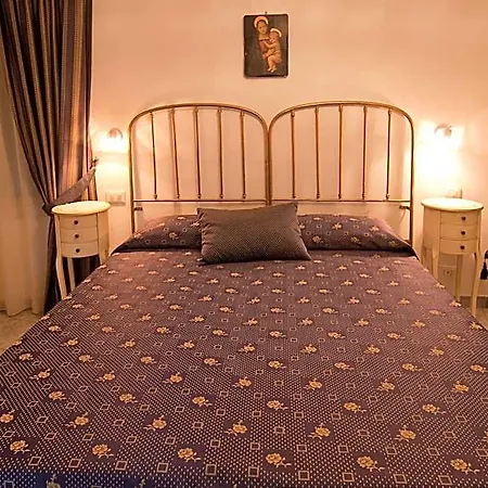 U Palmentu Oda ve Kahvaltı 3*