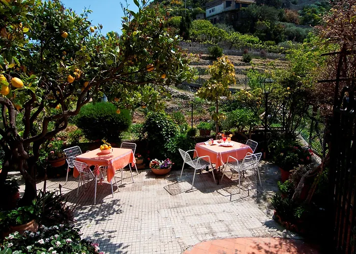 U Palmentu Bed and Breakfast