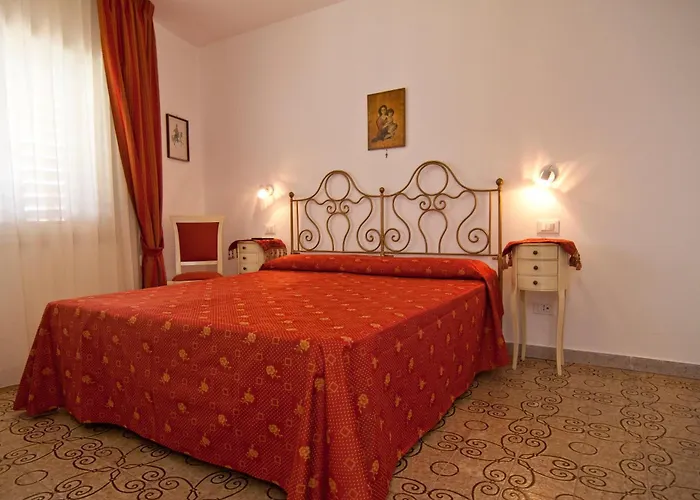 U Palmentu Bed and Breakfast 3*